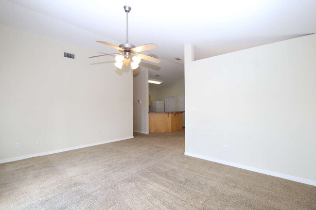 Building Photo - Pet Friendly 4BR Near NAS, Beaches & More!...