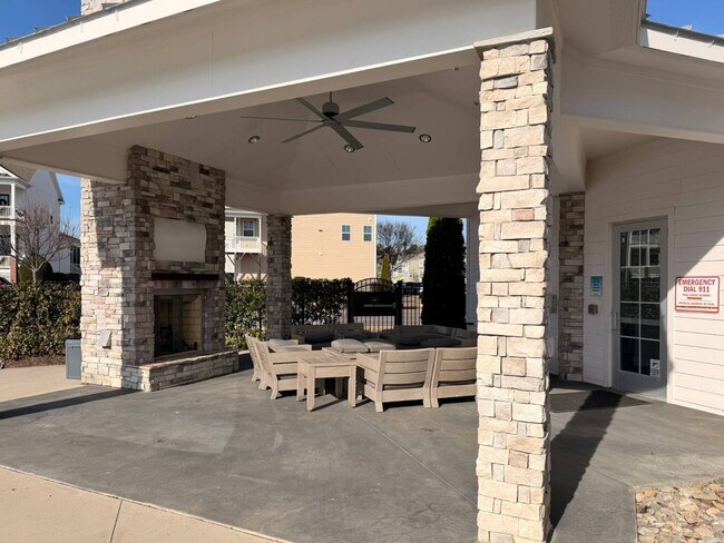 Building Photo - 6623 Perry Creek Rd