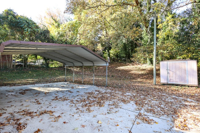 Building Photo - 937 Green Cir Dr