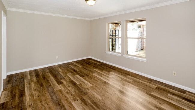 Building Photo - Amazing 4 bedroom house in Houston, TX