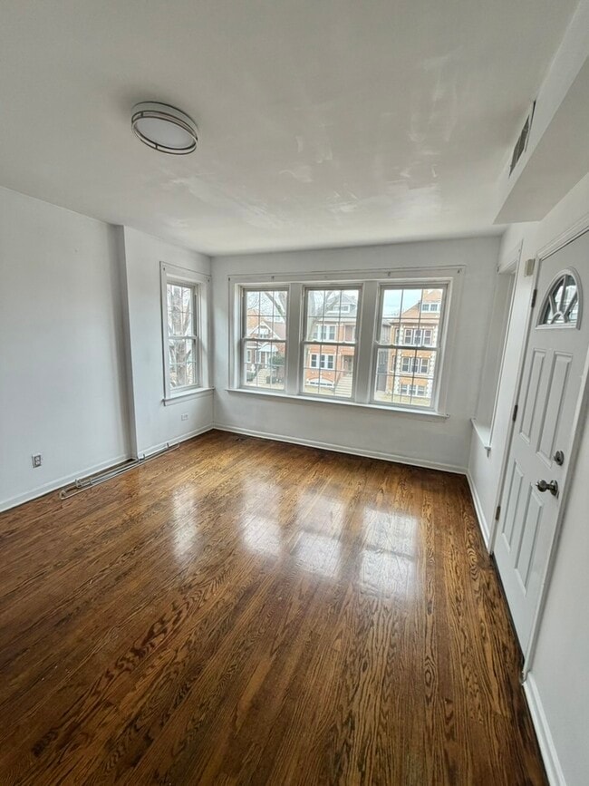 Building Photo - 4727 S Harding Ave