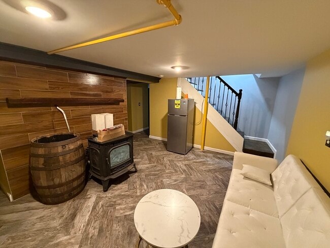 Building Photo - 21 Englewood Ave