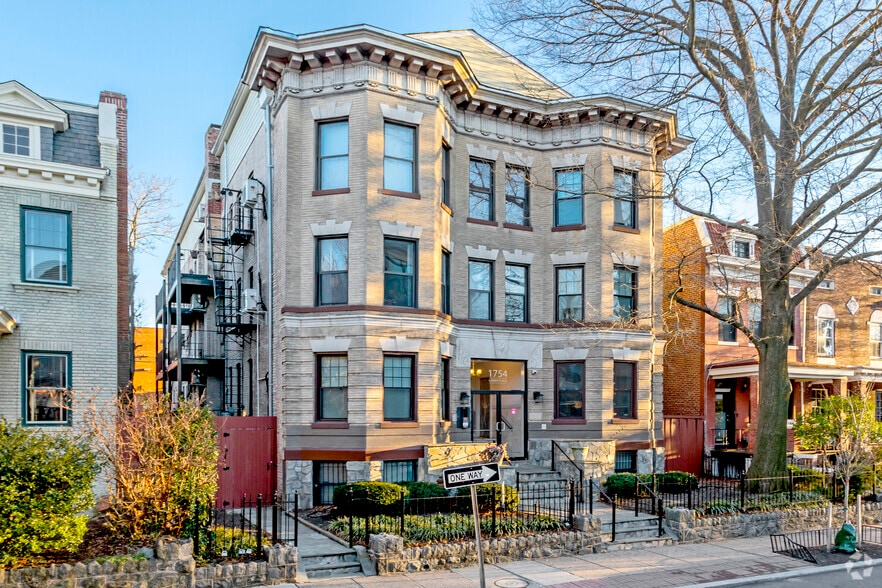 Lanier Apartments 1754 Lanier Pl NW Washington DC 20009 Apartment Finder