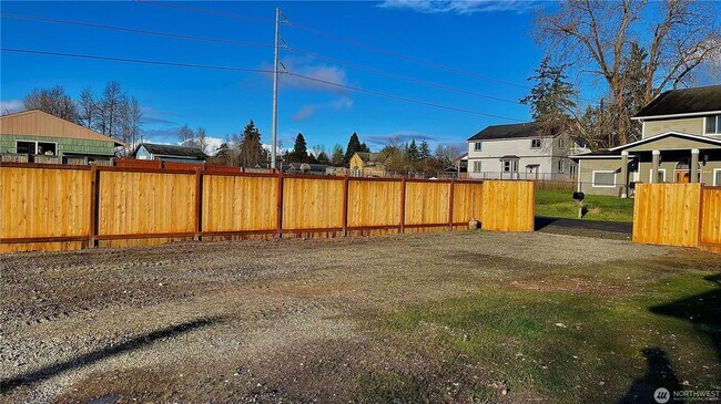 Building Photo - 8518 9th Ave Ct E
