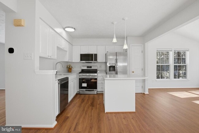 Building Photo - 5119 Spring Willow Ct