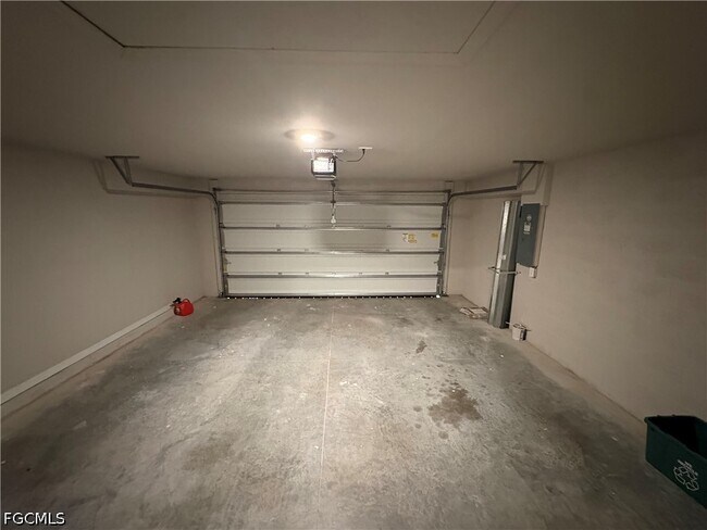 Building Photo - 5013 Placid Ln