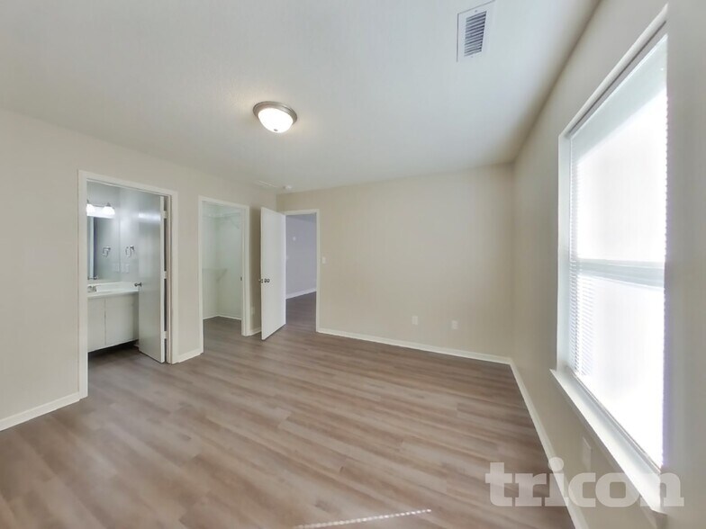 Building Photo - 177 Broadmoor Bend