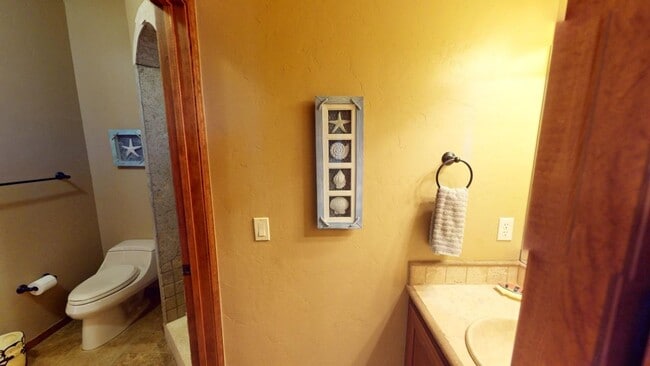 Building Photo - Furnished 5-Bedroom Home with Indoor Pool & Amenities