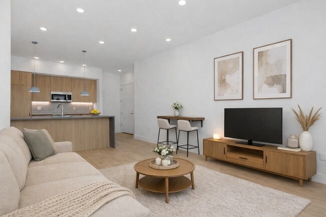 Building Photo - The Frame