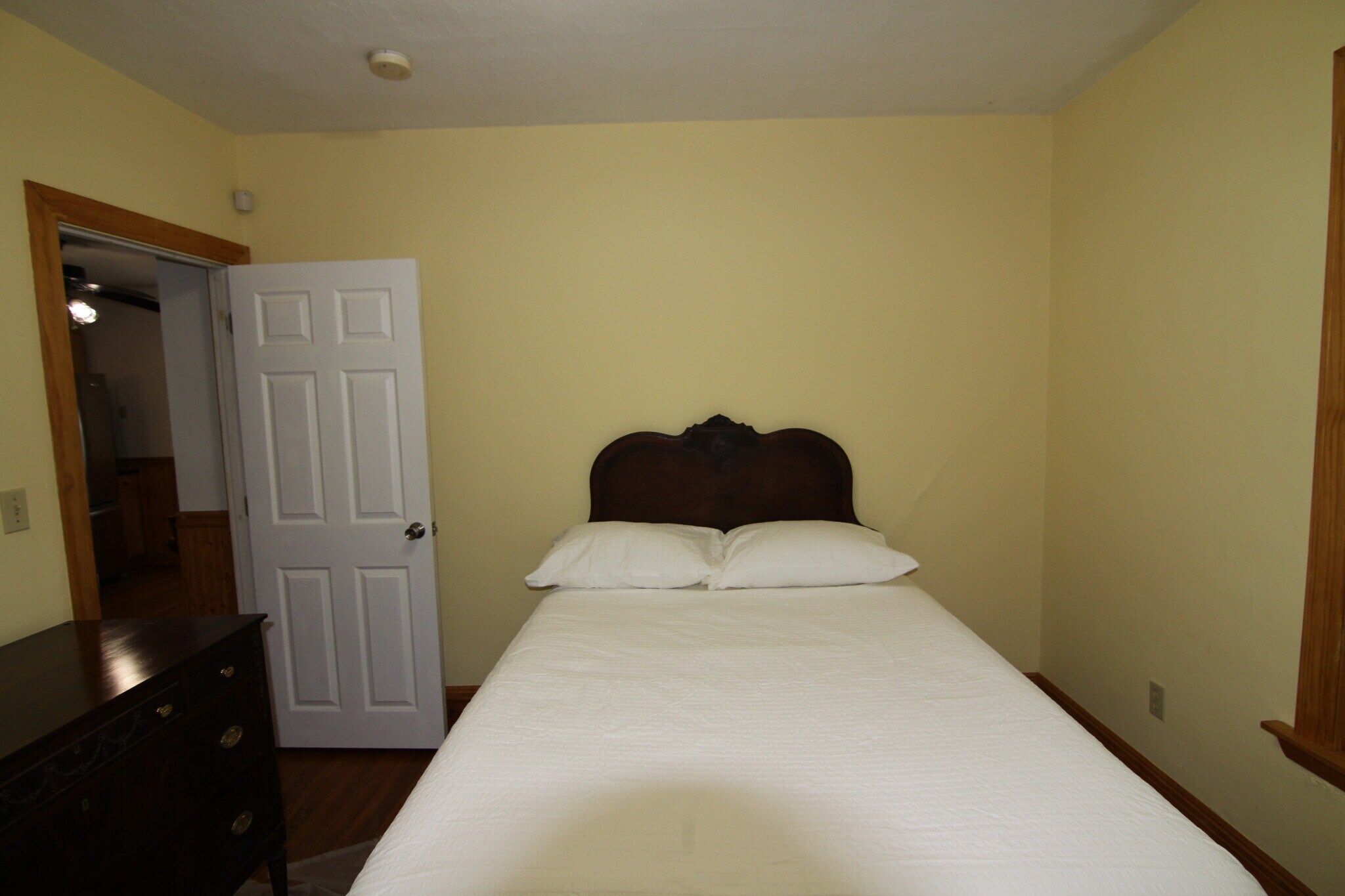 Building Photo - 137 Marcella St