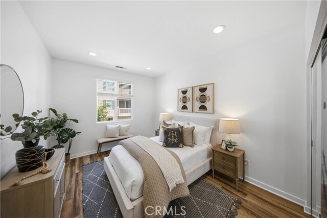 Building Photo - 385 N Avelina Way