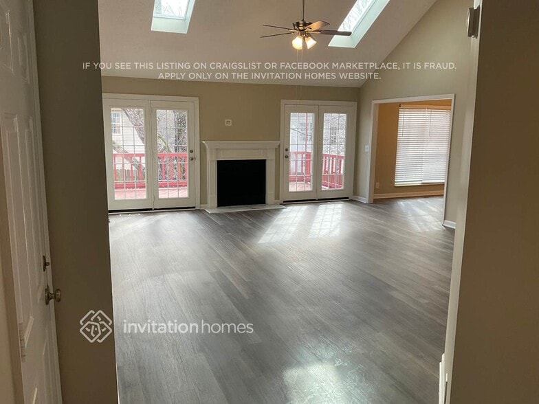 Building Photo - 1148 Dawnwood Dr