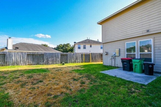 Building Photo - 19311 Vermillion Ct