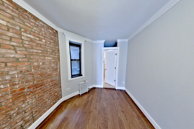 Building Photo - 697 10th Ave