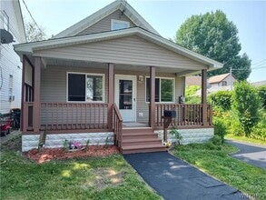 Building Photo - 3669 5th St