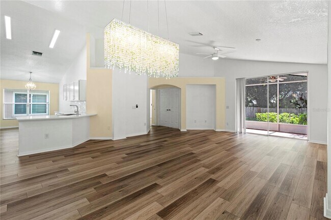 Building Photo - 10140 Somersby Dr