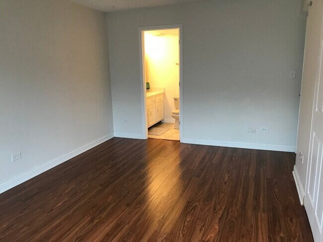 Building Photo - 15817 Orlan Brook Dr