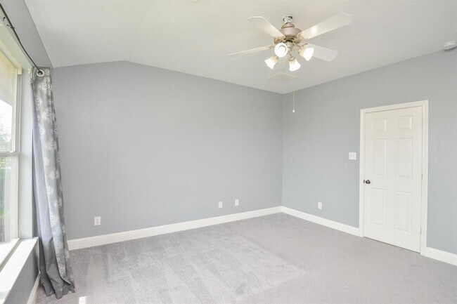 Building Photo - 8755 Thistlemoor Ln