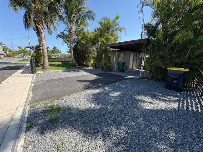 Building Photo - 963 Nautilus Isle