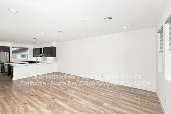 Building Photo - 295 Gambrel Cir