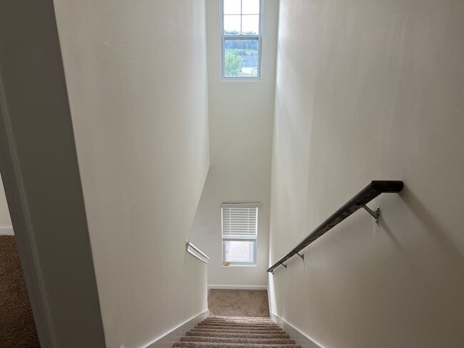 Building Photo - Beautiful Condo located in North Johnson City