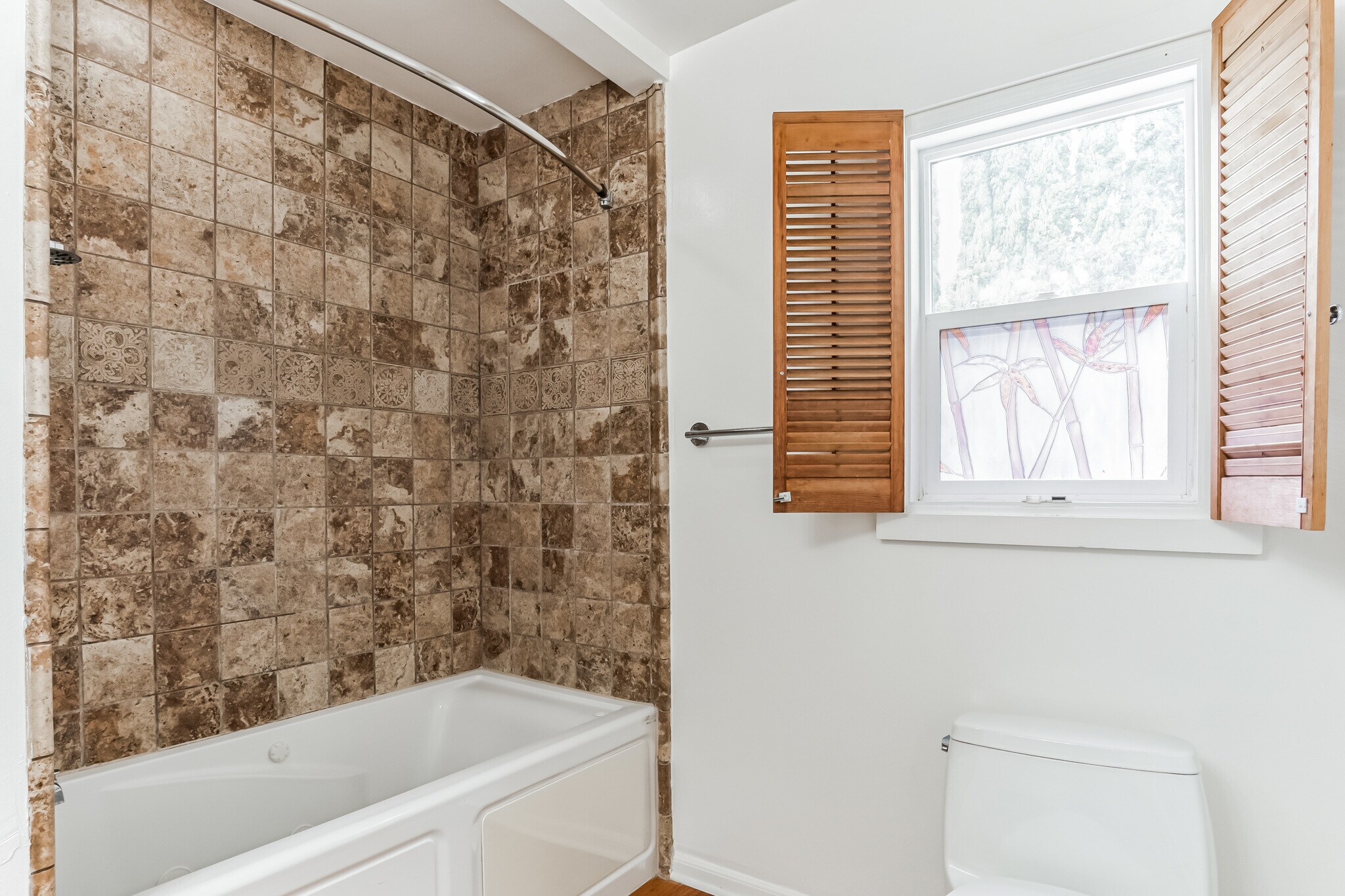 Bathroom - 4708 Orion Ave