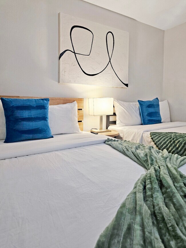 Building Photo - 11402 Suncreek Pl