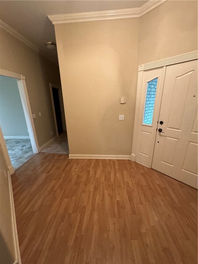 Building Photo - 82 E Cydnee St