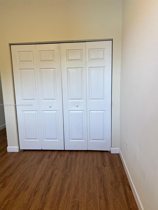 Building Photo - 9391 SW 171st Ct