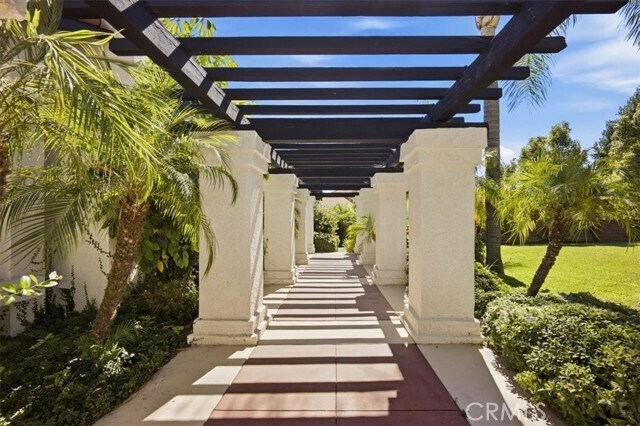 Building Photo - 5087 Granada Ct