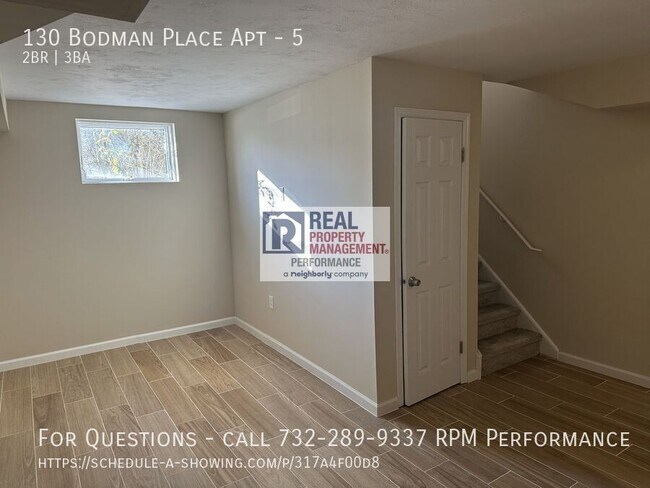 Building Photo - 130 Bodman Pl