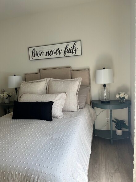 Building Photo - 8507 Frankie Lou St