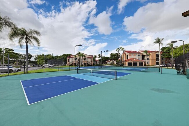 Building Photo - 2011 Renaissance Blvd