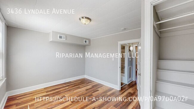 Building Photo - Fully Renovated & Fenced Backyard!