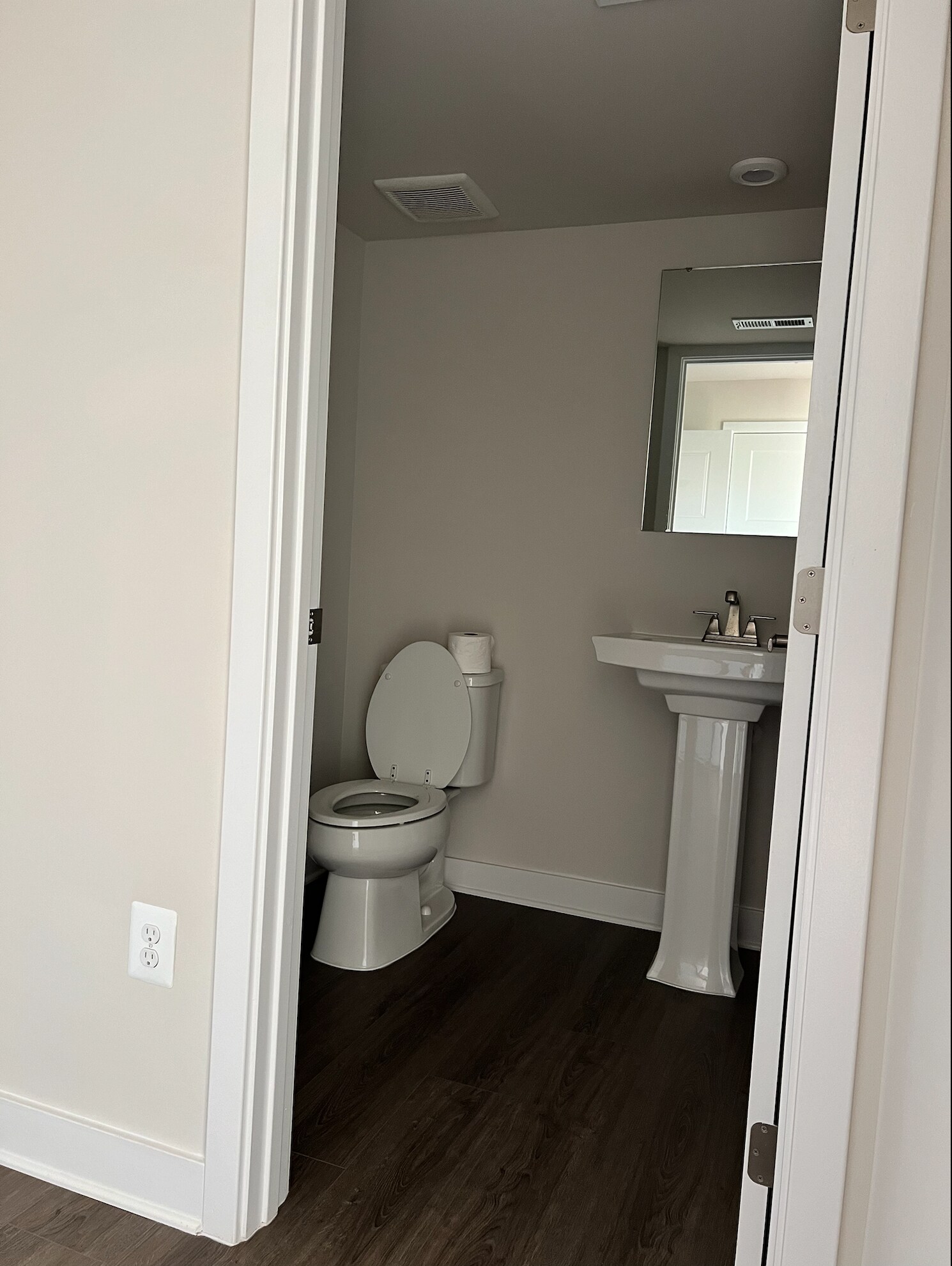 Powder Room - 5957 Jefferson Technology Blvd