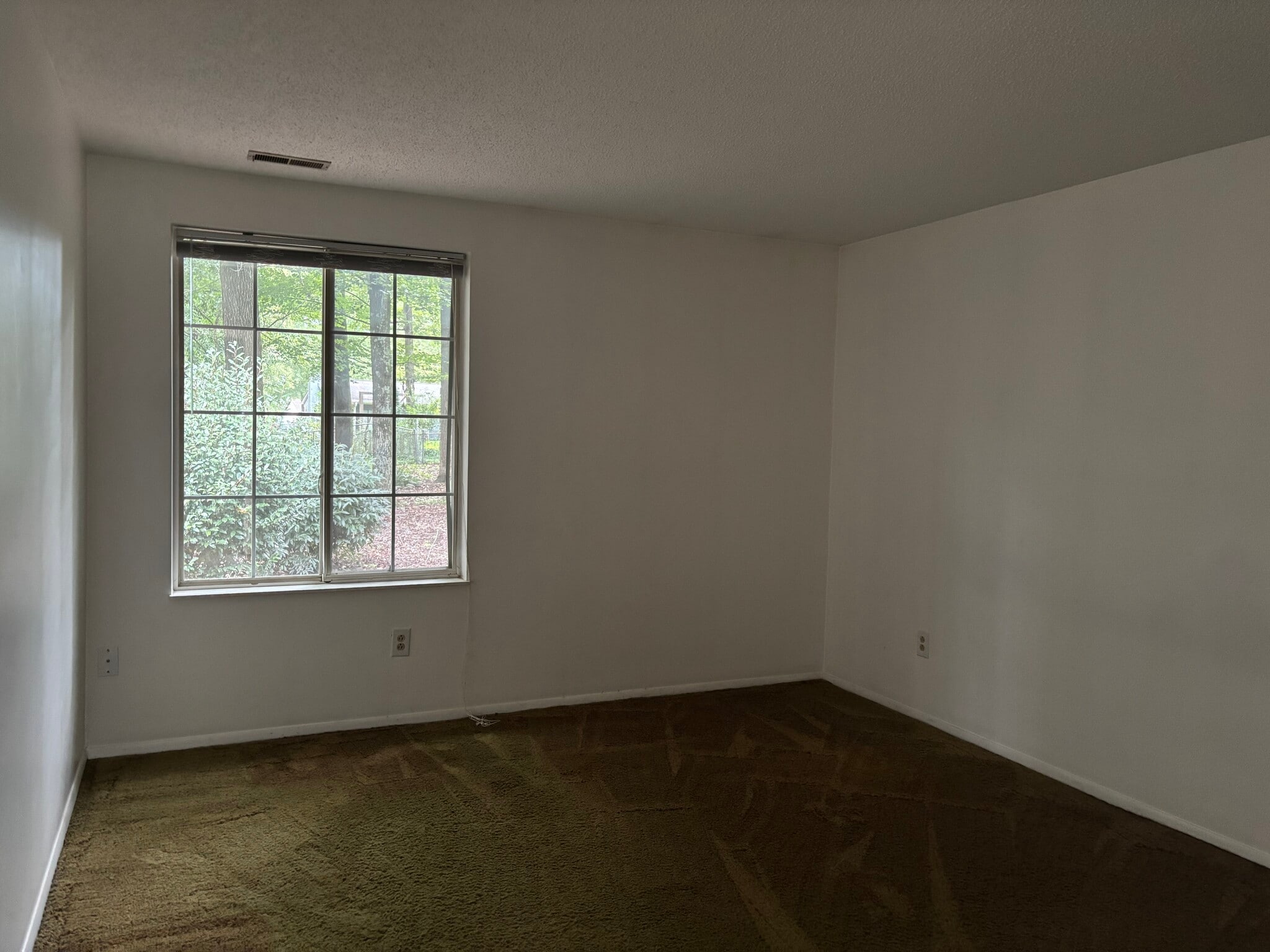 Building Photo - 8200 Mahogany Dr