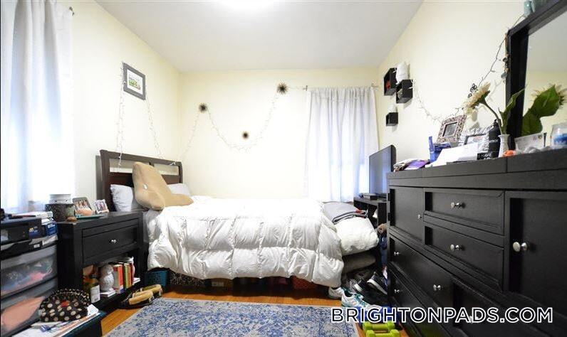 Building Photo - 551 Washington St