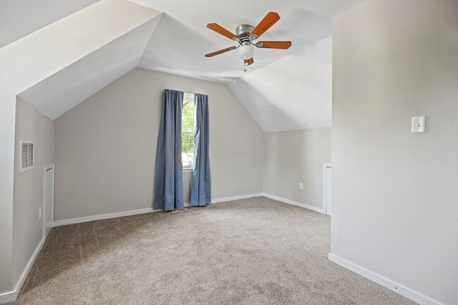 Building Photo - Completely Renovated 4 Bedroom/2 Bath Property off of Staples Mill Rd.! ****Available Beginning o...