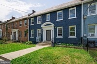 Building Photo - 182 36th St NE