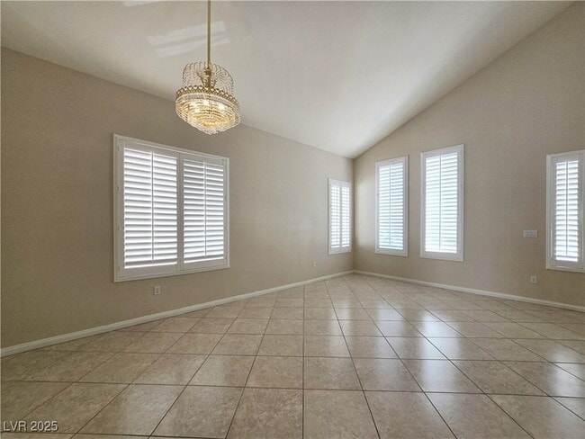 Building Photo - 200 Tayman Park Ave