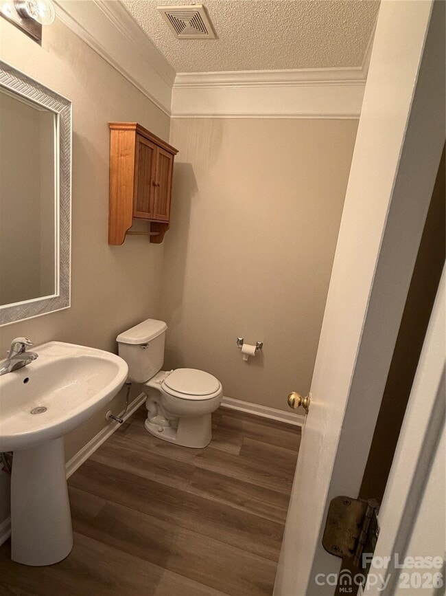 Building Photo - 137 Camforth Dr