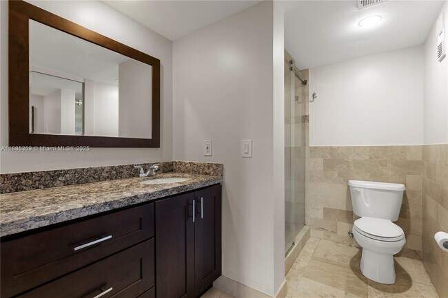 Building Photo - 1514 Whitehall Dr