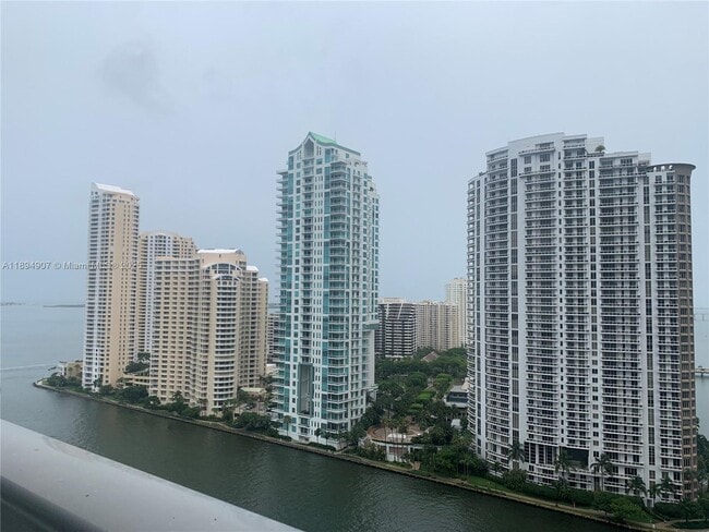 Building Photo - 300 S Biscayne Blvd