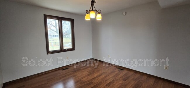 Building Photo - 6208 Landmark Dr