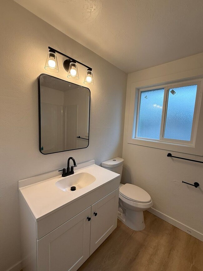 Building Photo - 4012so