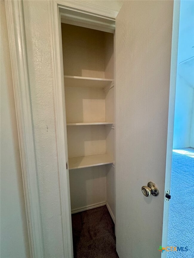 Building Photo - 4301 Alan Kent Dr