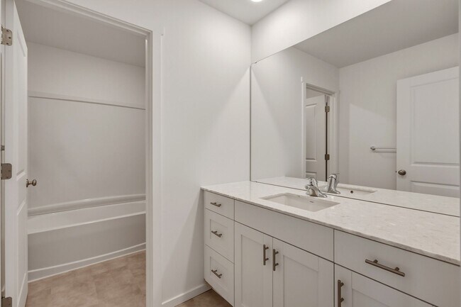 Building Photo - 489 Cremini Lp SE