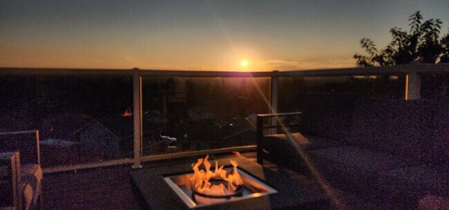 Primary Photo - 7904 80th Ave NE