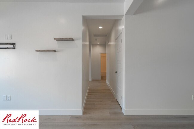 Building Photo - Comfort, Space & Style with a 3-Car Garage Small Dog Friendly!