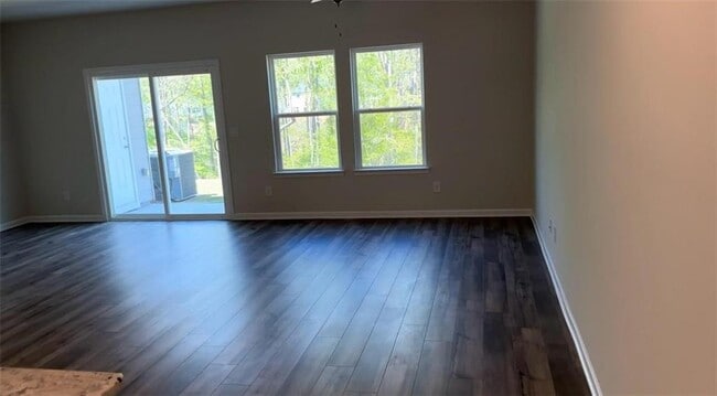 Building Photo - 258 Timberland Ave